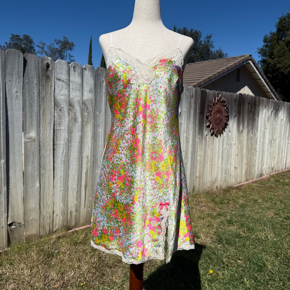 Vintage Victoria’s Secret floral slip dress